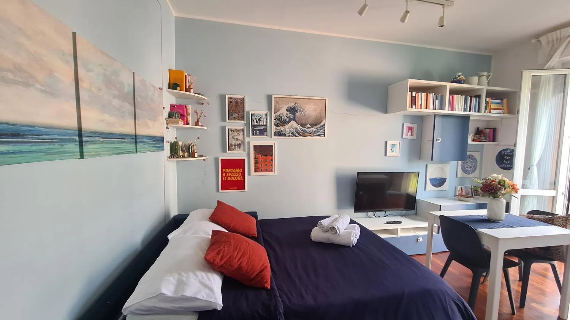 Blue Retreat M4 Milano Apartment